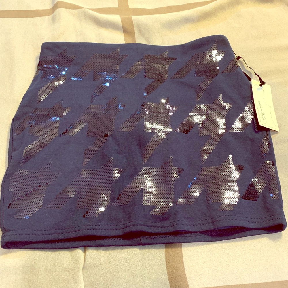 Forever21 navy sequined skirt